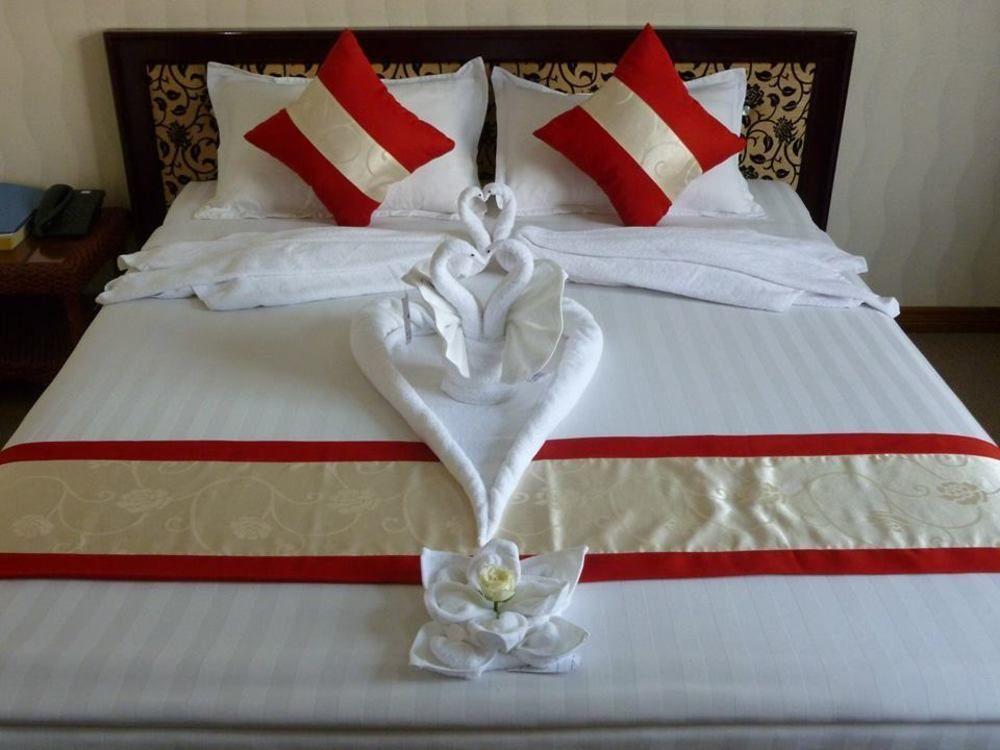 Diamond Crown Hotel Gyogon Extérieur photo