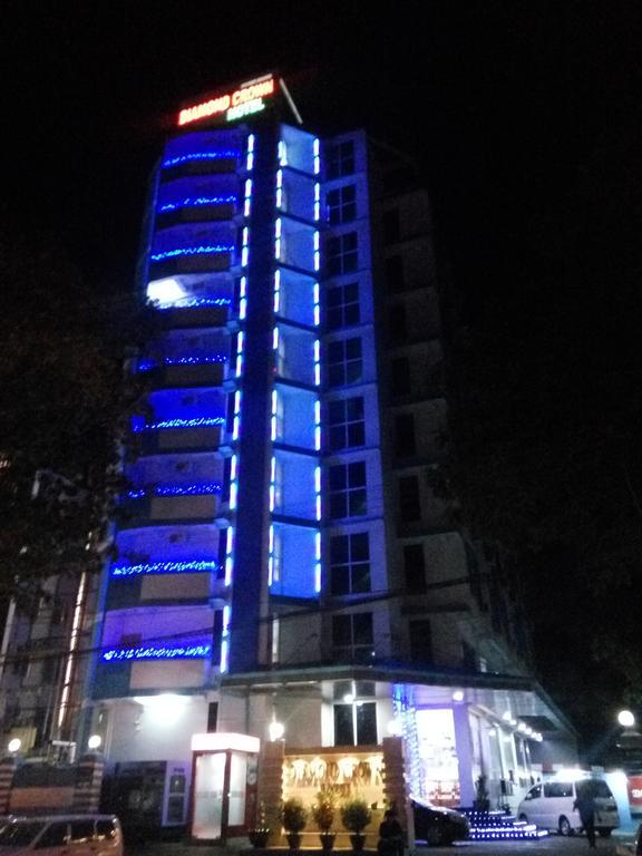 Diamond Crown Hotel Gyogon Extérieur photo