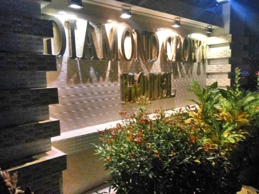 Diamond Crown Hotel Gyogon Extérieur photo