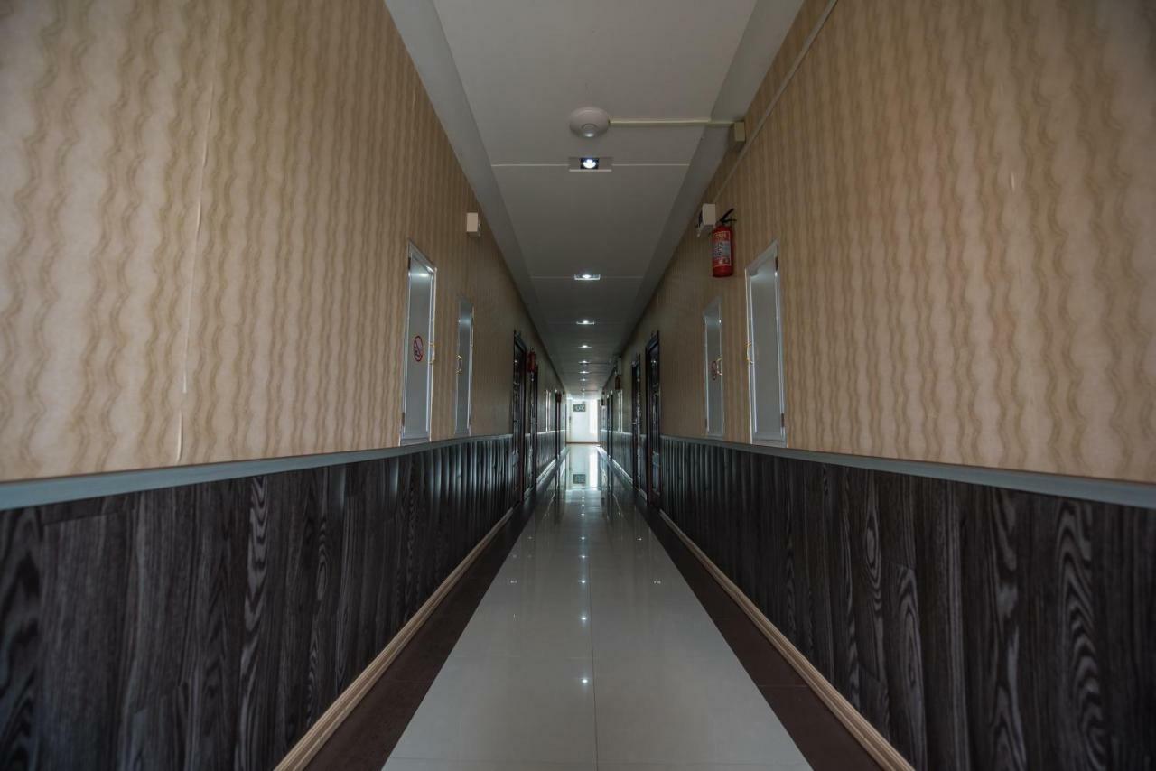Diamond Crown Hotel Gyogon Extérieur photo
