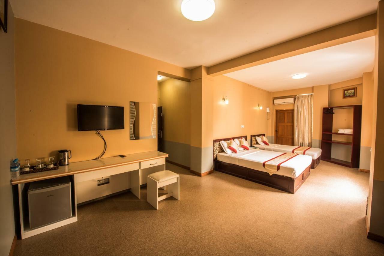 Diamond Crown Hotel Gyogon Extérieur photo