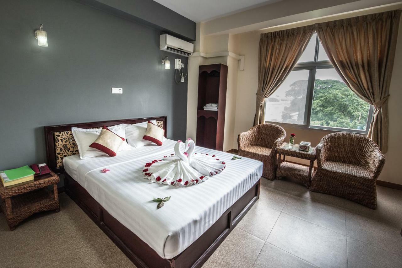 Diamond Crown Hotel Gyogon Extérieur photo